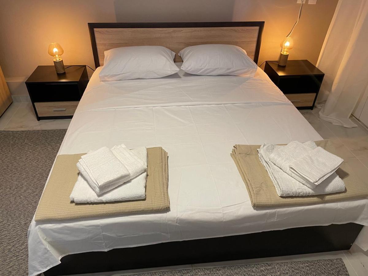 סלוניקי Almond Apartment מראה חיצוני תמונה